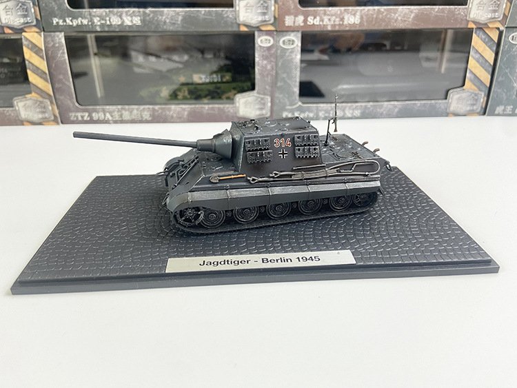 Jagdtiger,  1:72,  TRM006 - HotBlood Model - bbhobbymodels
