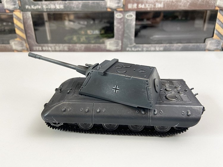E-100,  1:72,  TRM008 - HotBlood Model - bbhobbymodels