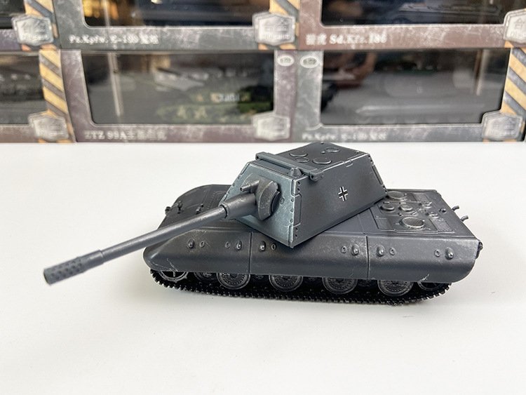 E-100,  1:72,  TRM008 - HotBlood Model - bbhobbymodels