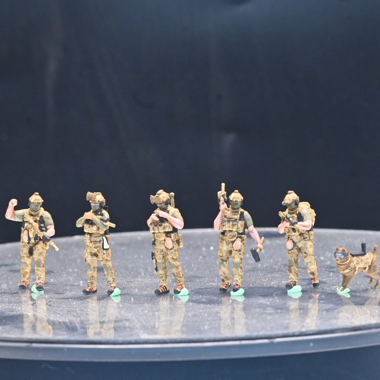 1 組現代海豹突擊隊，5 個兵人 + 1 隻軍犬 - 3R - bbhobbymodels