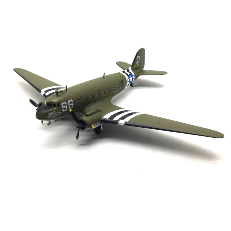 C-47（D）,  1:100,  NU10019 - 軍用飛機 - bbhob...