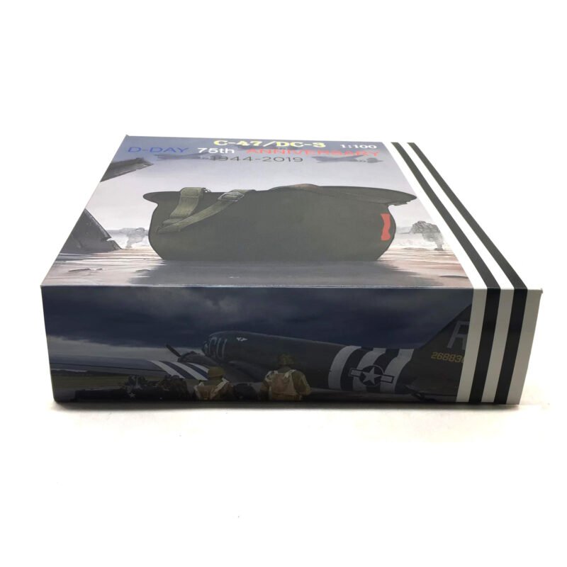 C-47（D）,  1:100,  NU10019 - 軍用飛機 - bbhob...