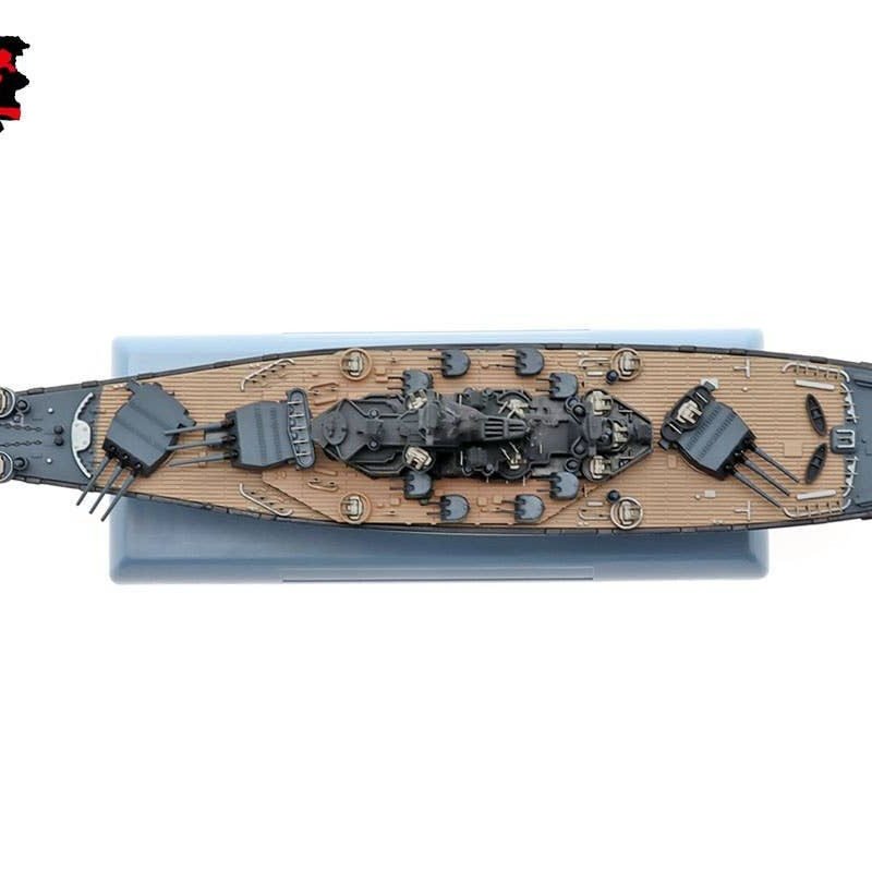 1/1000 U.S. Navy Battleship South Dakota Die-Cast Model -...