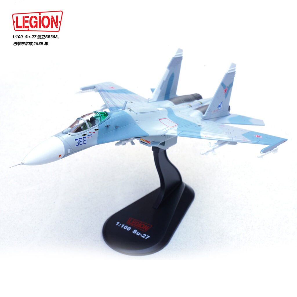 Su-27 フランカー、1/100、14701LC - レギオン - bbhobbymodels