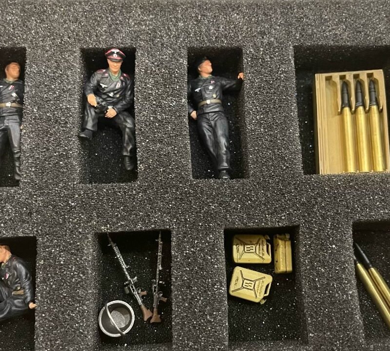 WWII German Armored Crew Set, 1:48 - Dioramas - bbhobbymodels