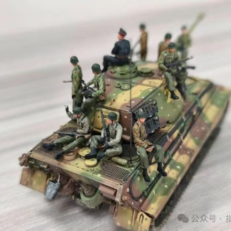 WWII German Paratrooper Set 10 Figures, 1:72 - Dioramas - bbhobbymodels