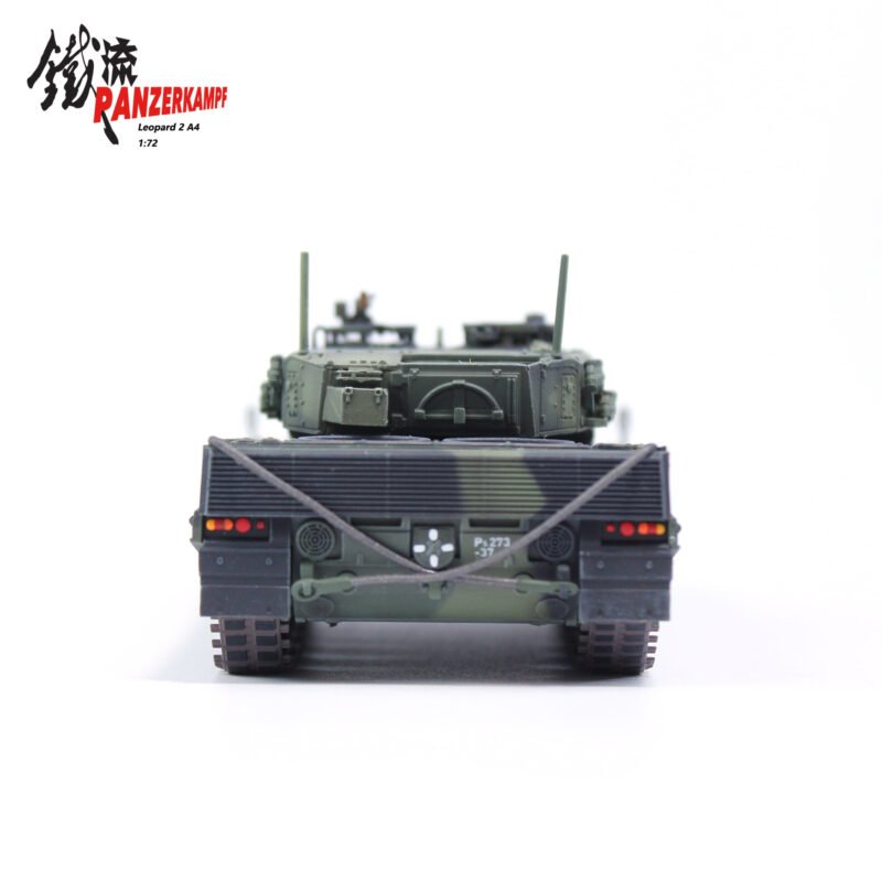 12226PK Leopard 2 A4 Finland Army - Panzerkampf - bbhobbymodels